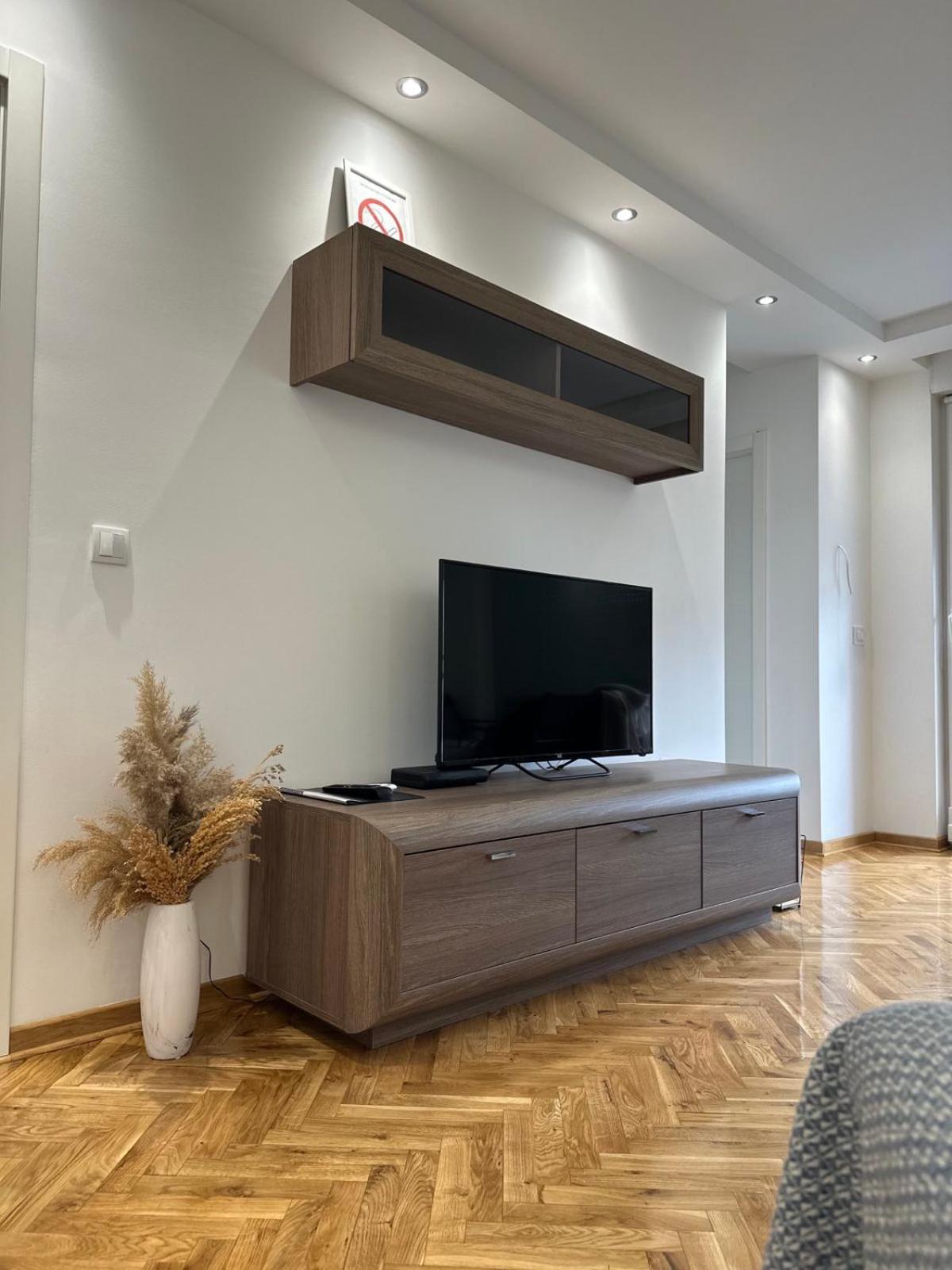 Apartman 8 Vrdnik Exterior foto